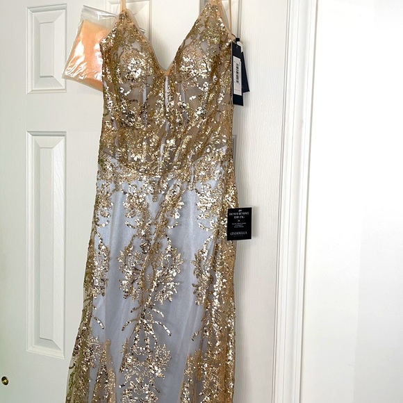 Cinderella Divine Gold Mist Gown - Picture 7 of 12